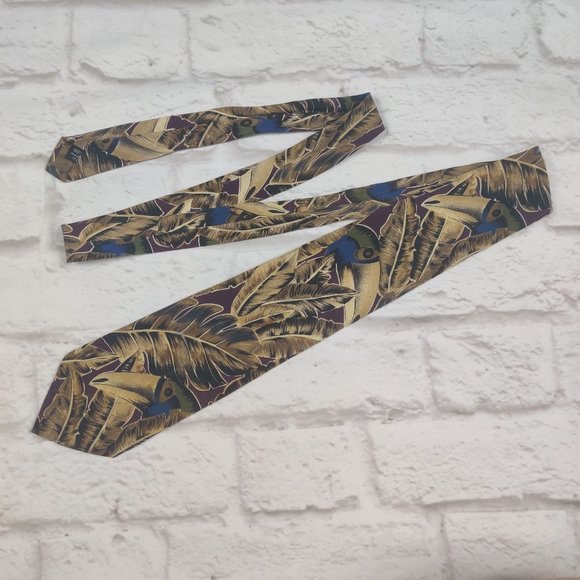 Vintage Mens Ted Lapidus silk necktie tie toucan bird tropical leaf Italy made - Picture 6 of 8